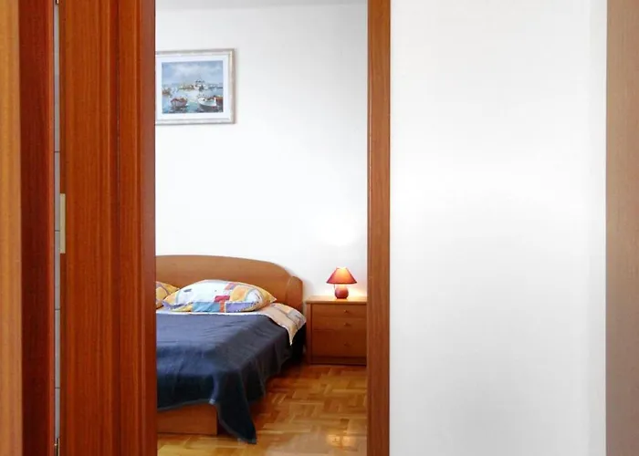 With Parking Space - Diklo, - 5887