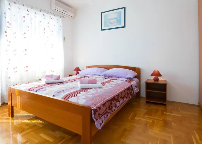 With Parking Space - Diklo, - 5887 דירה זאדאר