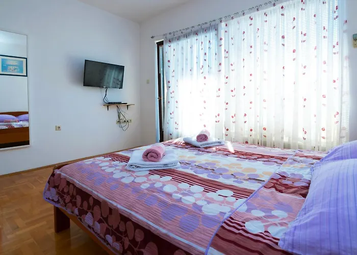 With Parking Space - Diklo, - 5887 דירה