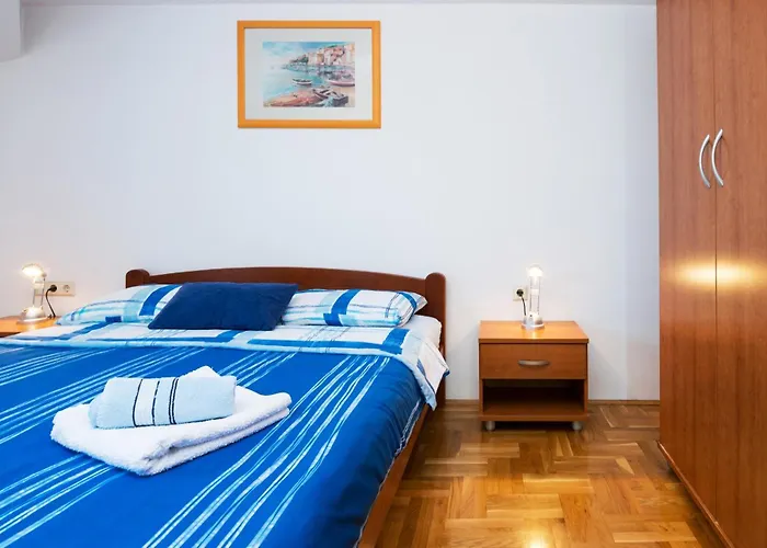 With Parking Space - Diklo, - 5887 דירה זאדאר