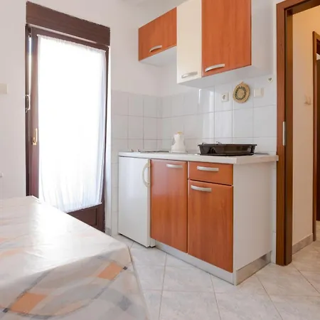 Appartement With Parking Space - Diklo, - 5887 *