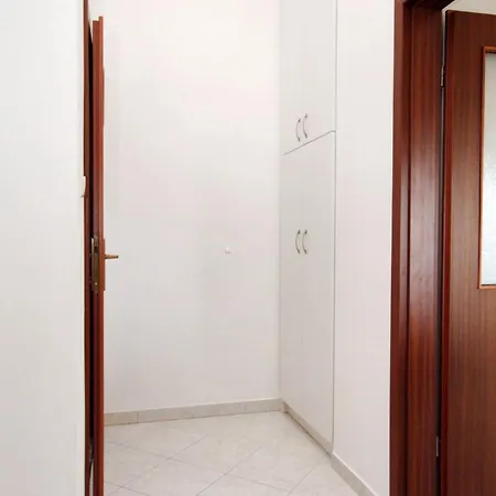 With Parking Space - Diklo, - 5887 Apartmán Zadar