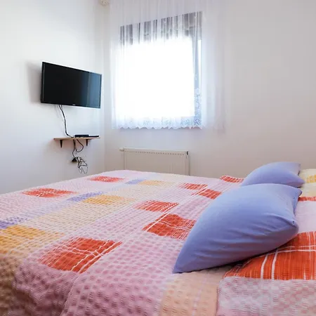 With Parking Space - Diklo, - 5887