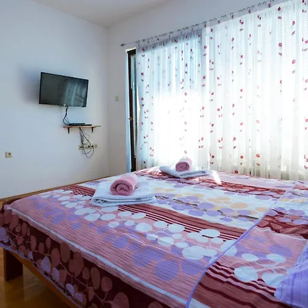 With Parking Space - Diklo, - 5887 Appartement
